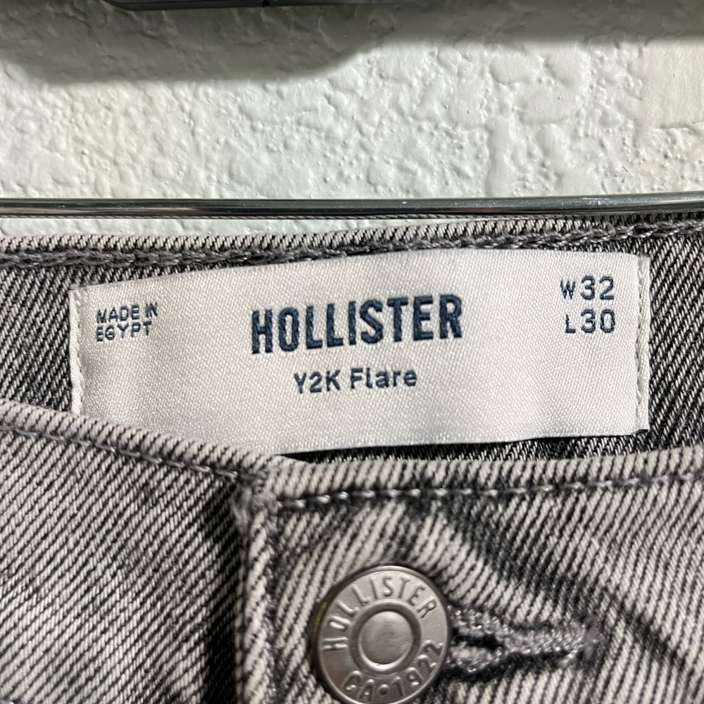 Hollister Black and White Y2K Flare Jeans